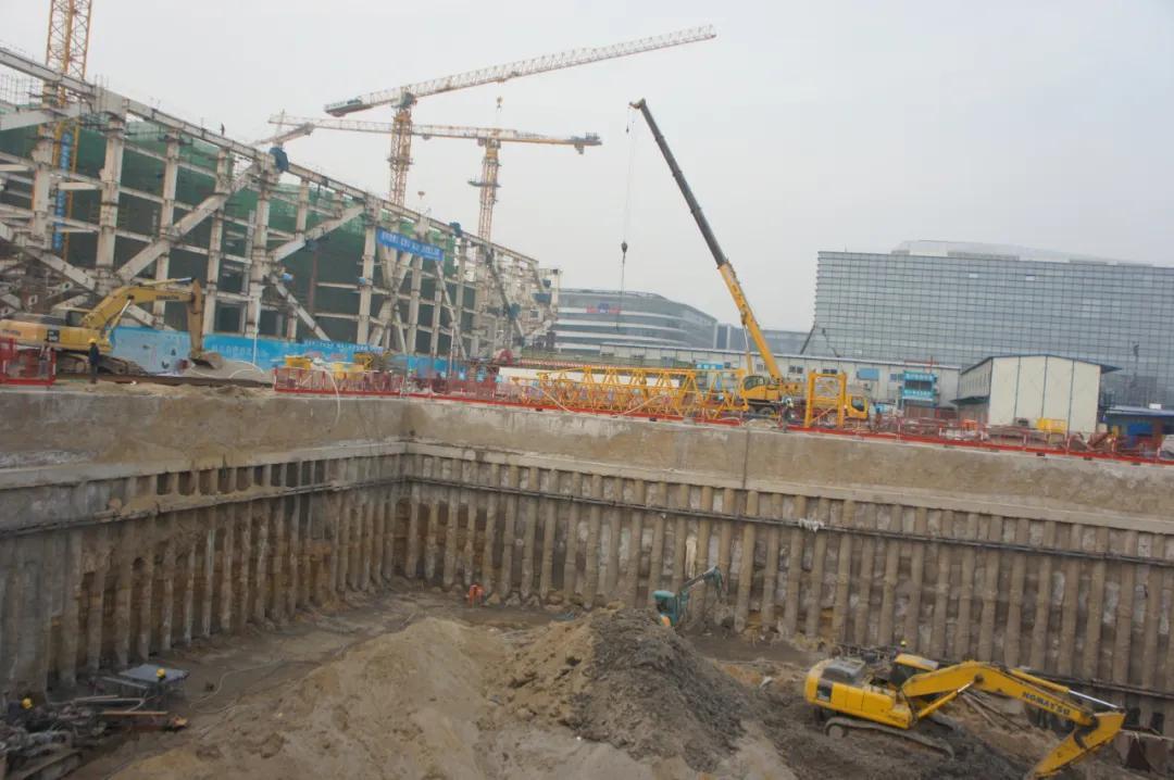 塔吊、高支模自動(dòng)化實(shí)時(shí)監(jiān)測